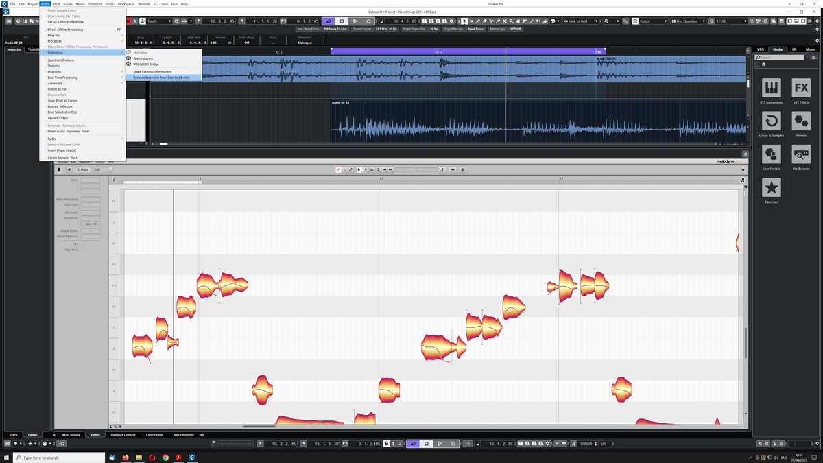 ScifiFunk's tweet image. CUBASE: GO BACK TO USING SAMPLE EDITOR. How do you exit an extension in Cubase (like the Melodyne editor?). You need to select the option shown.  #cubase #vst #sampleedit #editor