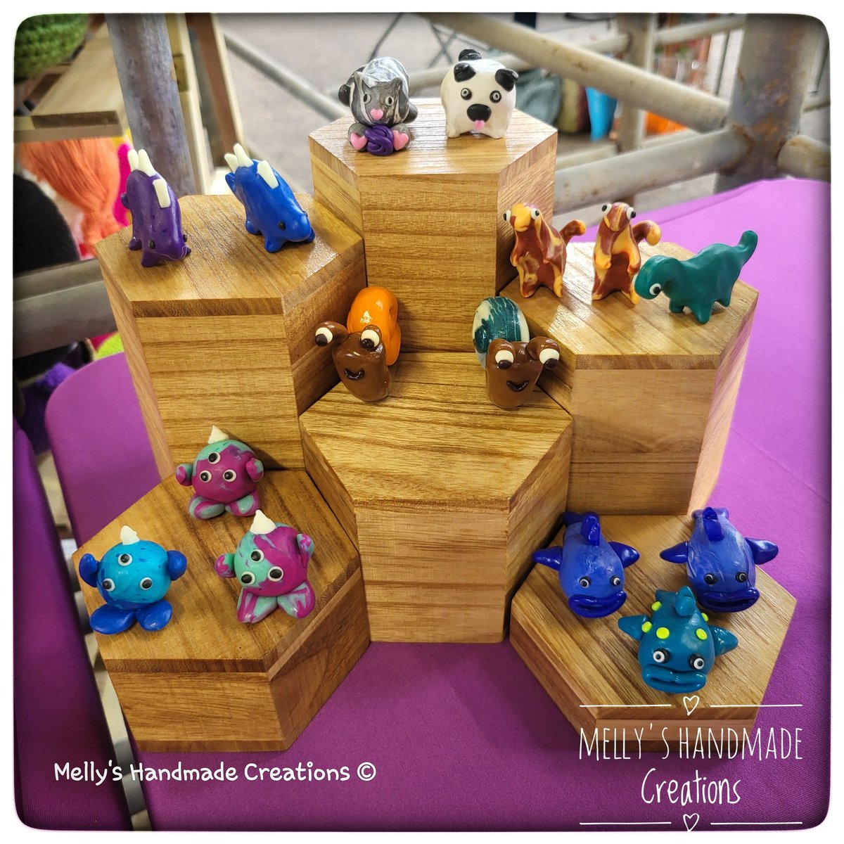 MellysHandmade's tweet photo. I'm introducing another Newbie to the Pocket Buddies 🐾
He's cute, loveable &amp; very cheeky Please give a woof-tastic welcome to puggley doggy 🐕
Check out my full range in the pictures 👾🦕🦖🐌😺🐶
https://t.co/eIVWKSnN46
🦄💜🇮🇪
#CraftBizParty #MHHSBD #heartofireland #mentalhealth https://t.co/ZaWa8gfmJh