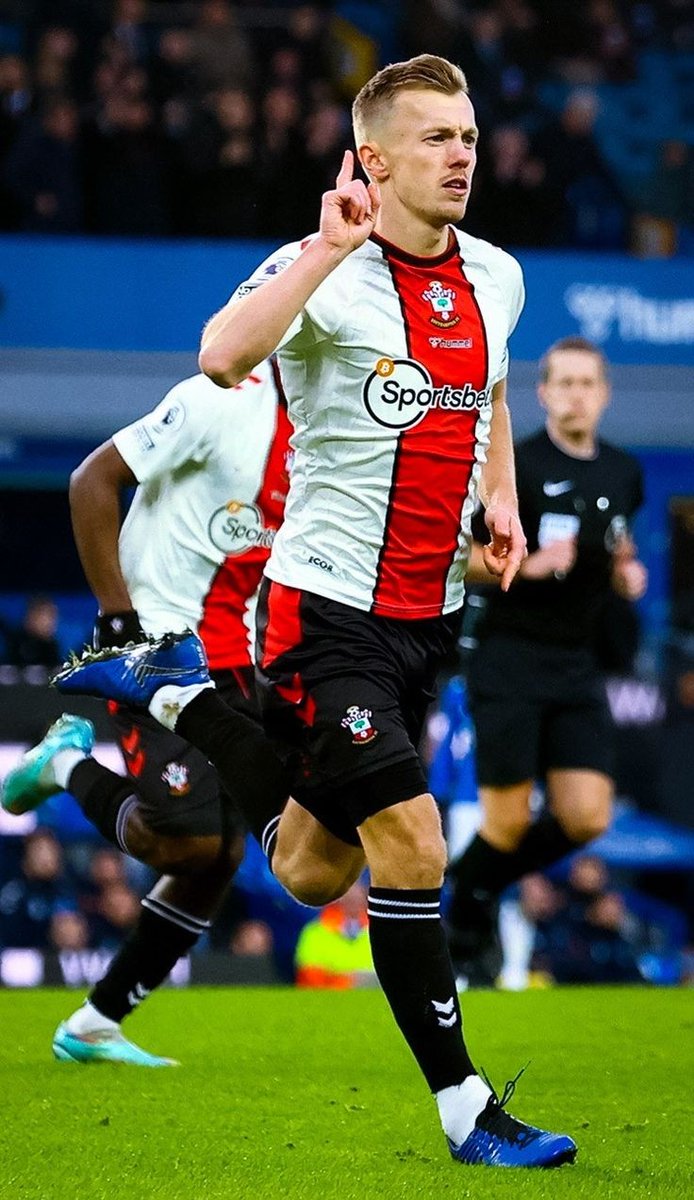 FootyXUpdate's tweet photo. 🚨💰West Ham have agreed a deal to sign James Ward-Prowse from Southampton. 

Fee for Ward-Prowse understood to be £30m.[@JacobSteinberg]

Double scoop from West Ham, Maguire x Ward-Prowse. https://t.co/0Y6dGLzxvH