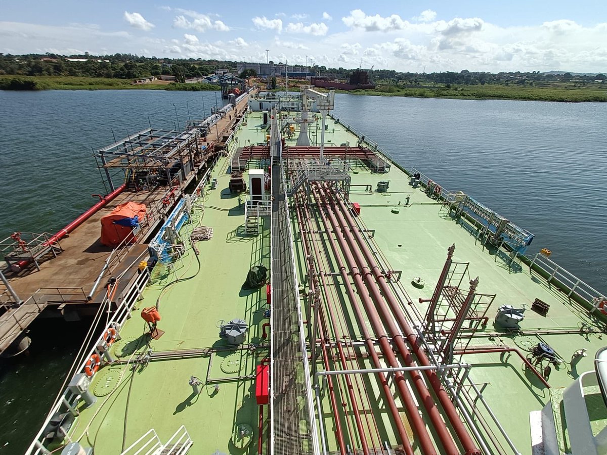 Africanatukole's tweet photo. @Mukulaa @GenWamala @HonEchweru @NankabirwaRS @NemaKenya @nemaug Sorry for the big loss,

Its time we switch to railway transport 🚃 trains are   Safe or 
We storm lake Victoria with the mighty Kabaka Mutebi ships, @UNRA_UG should attract more investments in water and rail transport .
Safe and cost effective. https://t.co/eUVyCRDwgl
