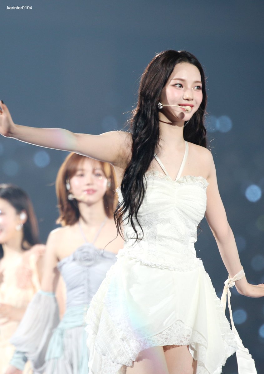 karinter0104's tweet photo. 230806 Karina                 
                      
 #에스파 #aespa #카리나 #KARINA https://t.co/JqBa9YThwd