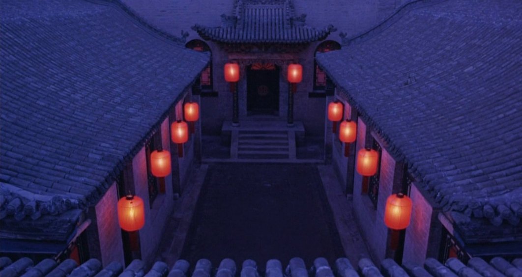 microhab1tat's tweet photo. Raise The Red Lantern was able to portray the claustrophobia and loneliness of a woman captured within a patriarchal system and the architecture adds up to the rich layers of social commentary woven into the film. https://t.co/WUG2vIdLfY