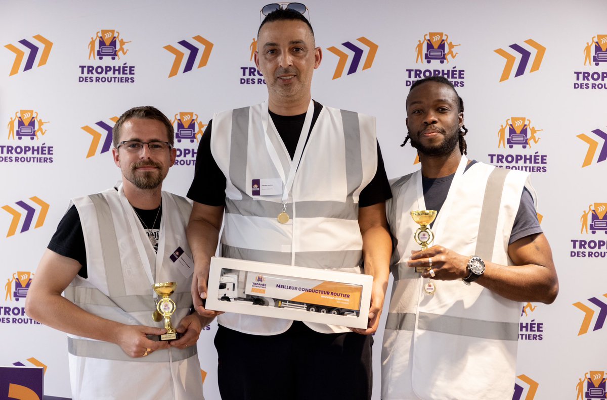 🏆Les podiums du Trophée Des Routiers🏆

Aujourd’hui, nous vous présentons les gagnants de l’étape de #Bordeaux 👇

🥇 Hachim Djaarir, GEODIS
🥈 Christopher Aramendy, Transcat France
🥉 Yohann Marie-Claire,  STEF

#Routier #Routière #TDR2023