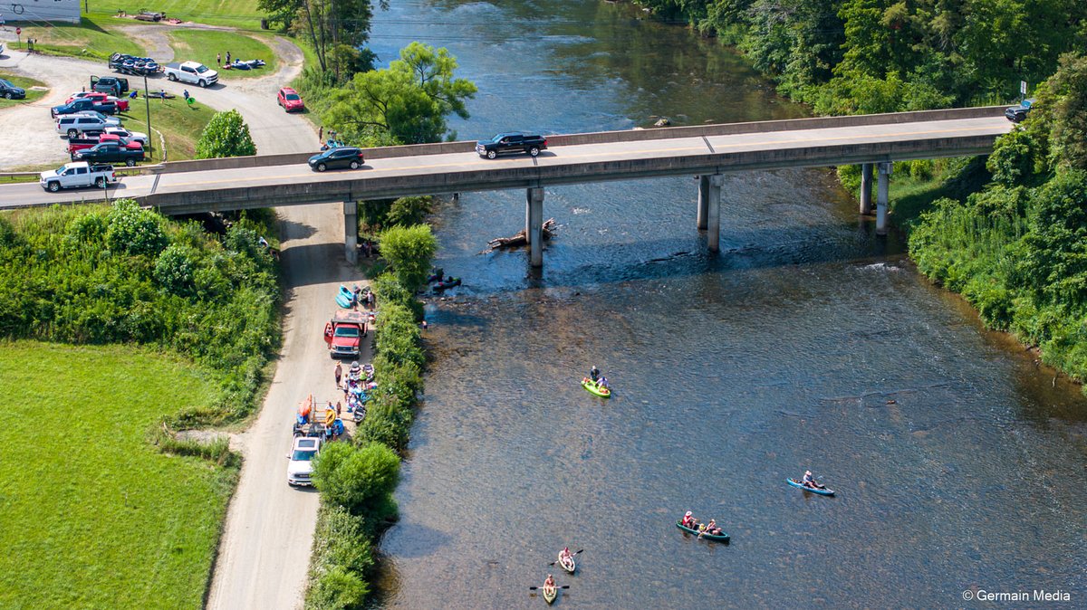 RealAsheChamber's tweet photo. A GREAT day exploring the ancient New River! 😍

#ashecounty #ashecountync #visitashe #thecoolestcorner #blueridgeparkway #blueridgemoments #blueridgemountains #mountainlife #lovenc #canoethenew https://t.co/yLoCQBHOMB