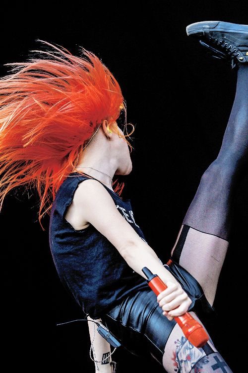 hayley's vocals tweet media