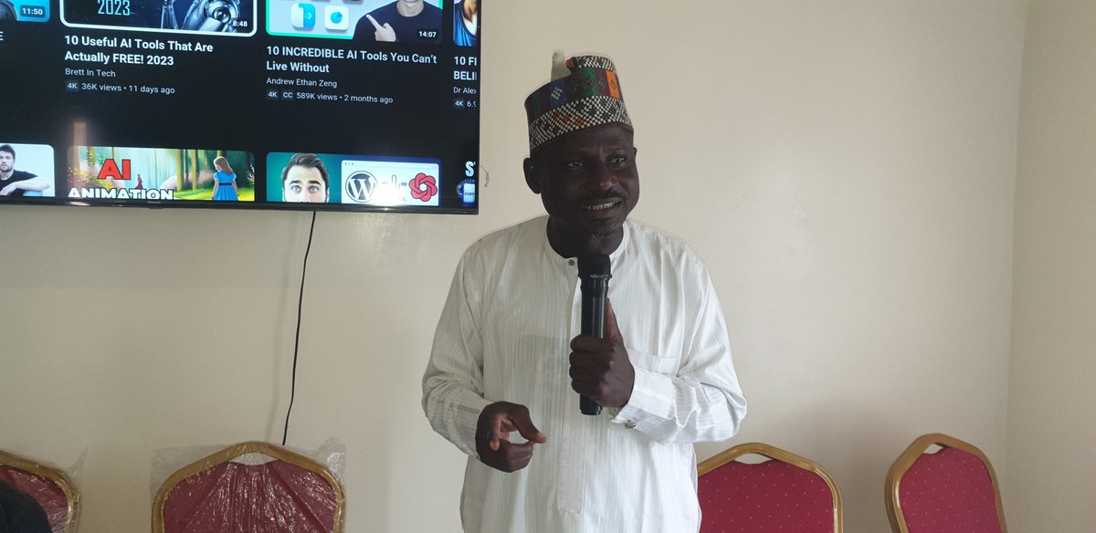 ICTAdvocates's tweet photo. We hold Business Support Clinic for the participants of our Digital Innovation and Creativity for Young Women supported by @Lenovo. In the ongoing clinic, the participants will undergo coaching on tips of starting, managing and growing  businesses @YZYau @zee4mii @s_suhailu https://t.co/U0E7v33X5l