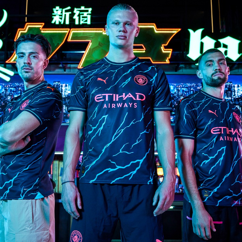 SportingBio's tweet photo. Official MANCHESTER CITY Third Shirt

Get in time for the new season with Amazon's next day delivery.

#mancity #manchestercity