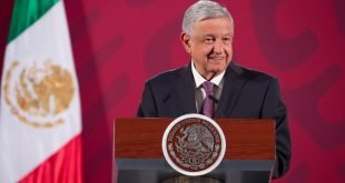 Durante su conferencia de prensa diaria, López Obrador
afirmó que su Gobierno no acepta el cerco de Washington a la isla, ni sanciones similares de cualquiera.
#NoMasBloqueo
#SanctiSpíritusEnMarcha <a href="/DiazCanelB/">Miguel Díaz-Canel Bermúdez</a> 
<a href="/DrRob/">Dr. Rob Nichols 🧠🧘‍♂️</a>
