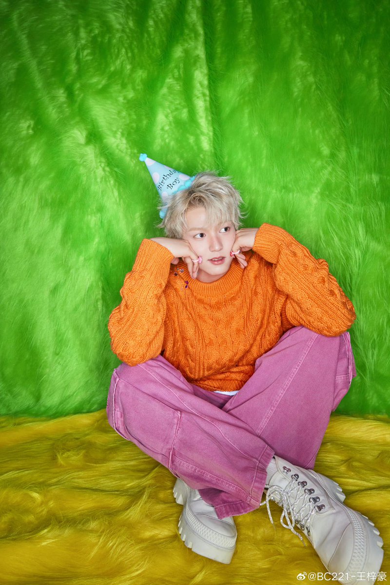 tueamo's tweet photo. Finally, Wang Zihao (BC221 3rd Gen) has a weibo account! Happy birthday Wang Zihao 🎉
🔗: https://t.co/sjyeDjmdor
#王梓豪 #WangZihao
#BC221 https://t.co/pzbdHLFTod