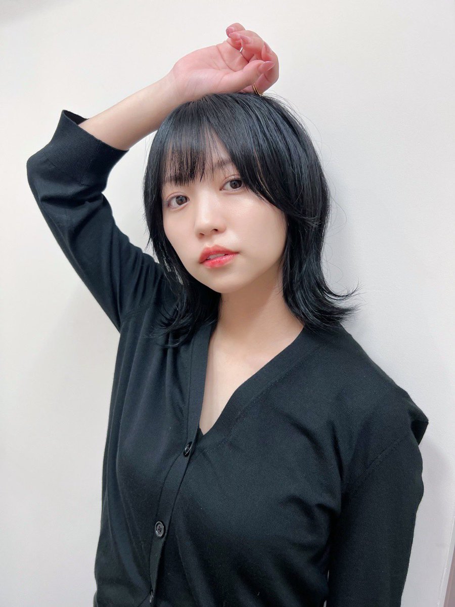 Yuno__official's tweet photo. 次の作品の為に黒髪になりました〜
やっぱり1番落ち着く😌🫧 https://t.co/NPkyLWwjPU