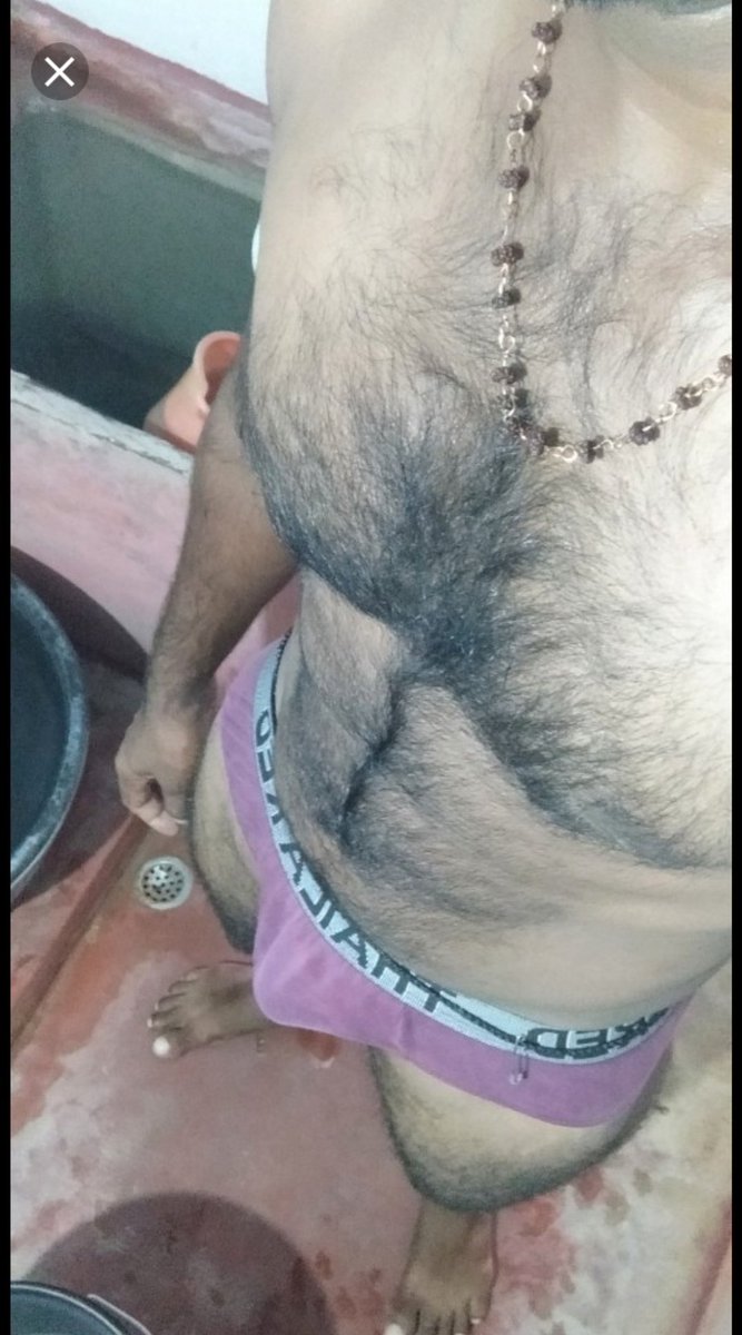 Raju63107952's tweet photo. How is this top guy
@avallaki @cmrcl_raj @dickymickyy @thebrownguy_fit @Rajeshhard1 https://t.co/8u6gxT4qT6