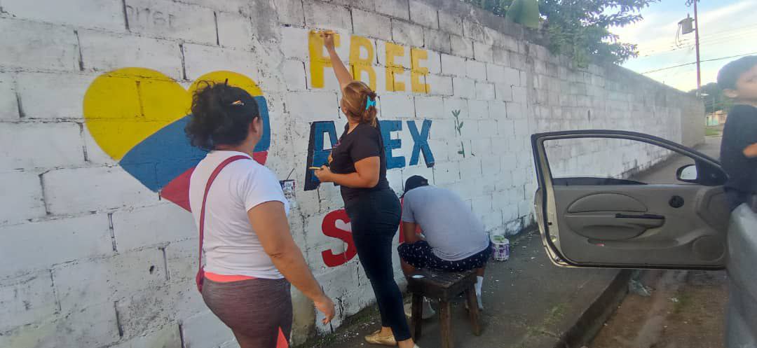 Movilizados y en acción! #FreeAlexSaab capítulo Monagas, realizó un mural en el sector Sabana Grande IV, Municipio Maturin. La lucha por la. Libertad del diplomático no se detiene @ONU_es @POTUS @StateDRL @VP