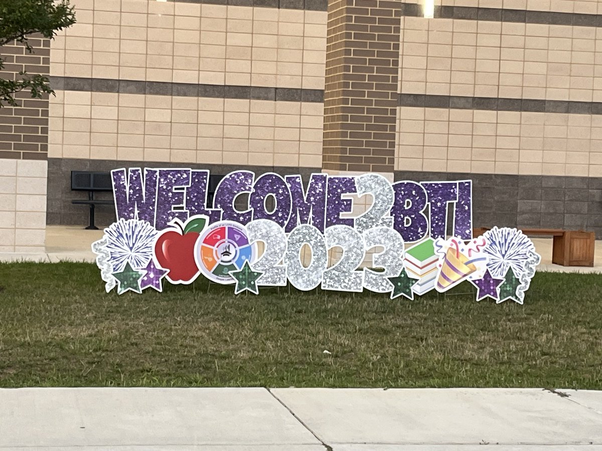 Here we go! Beginning Teacher Institute 2023!  I’m so pumped! Welcome to Loudoun!  Thanks to @IndyNationLCPS for hosting us!
