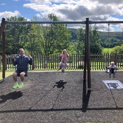 Tom Evans tweet media