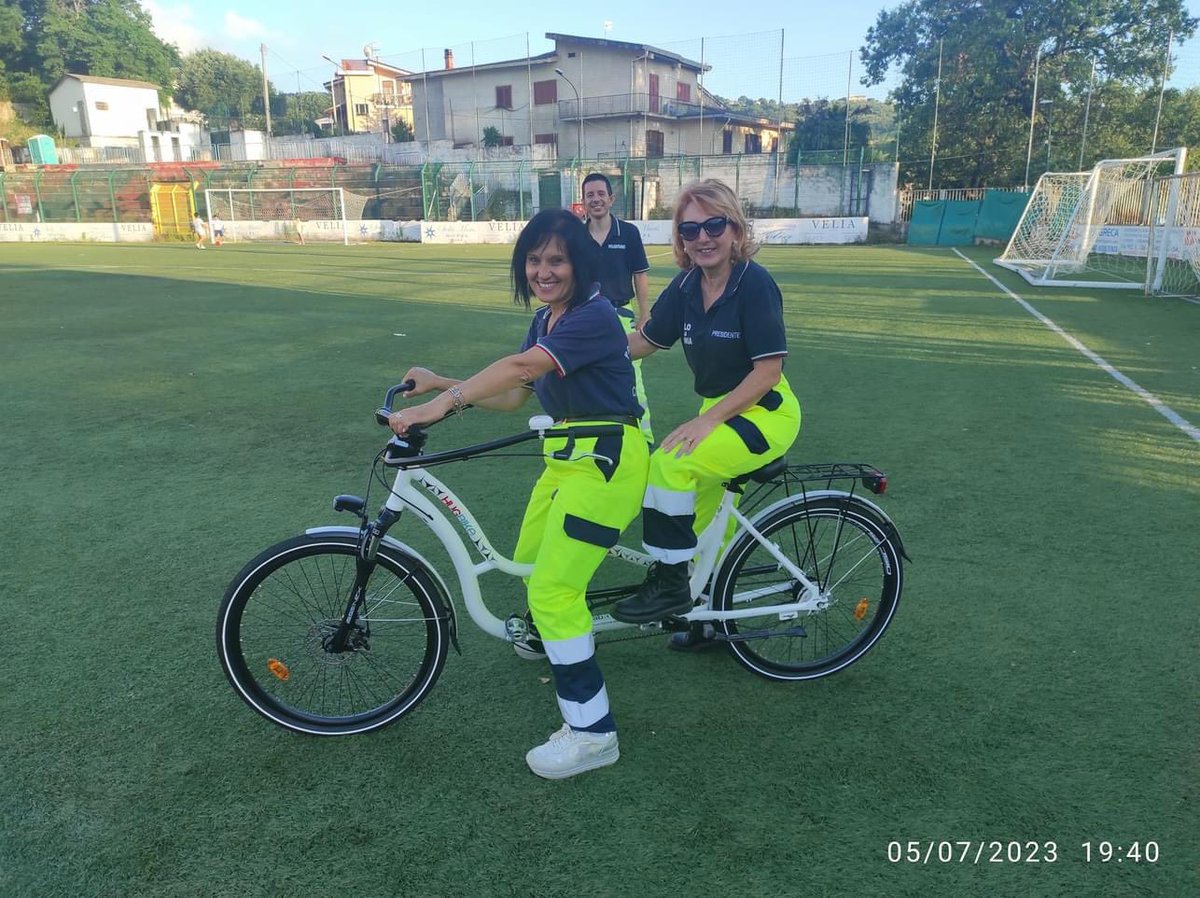 HugBikes's tweet photo. Vallo della Lucania ❤️ #hugbike https://t.co/j8BXGdj6b4