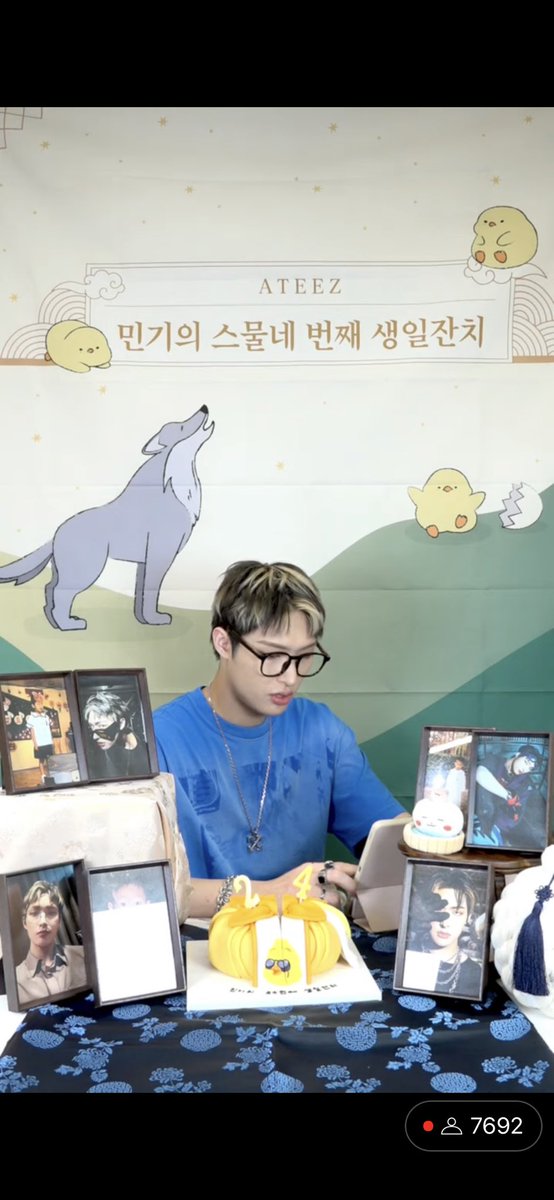 Nello_0410's tweet photo. 民企看民企
 #ATEEZ #에이티즈 
#민기 
#민기의_생일잔치_방명록 https://t.co/60JdMN7mL1