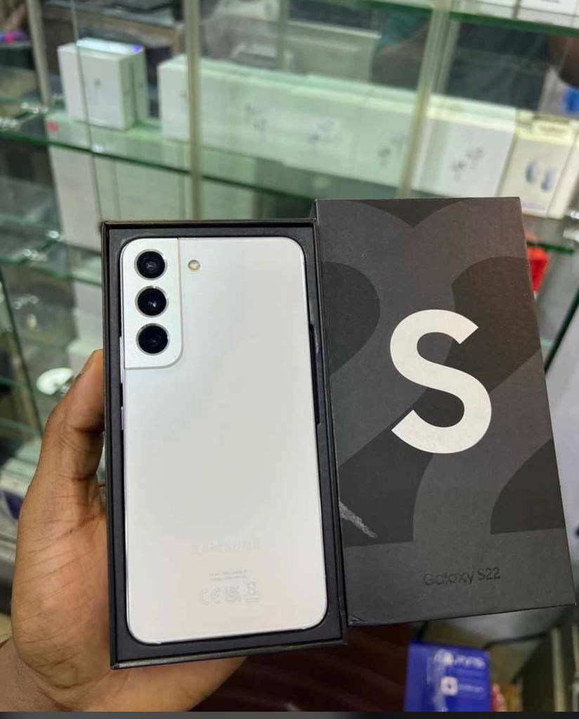 codecntelecom1's tweet photo. Decode the Real Phone Experience🔍

Say goodbye to the uncertainty of genuine phones, we're dedicated to offering you the real phone experience you deserve. 

For calls, dial 0700744800 or WhatsApp us on +256394894267

#GenuinePhones #CodeCNTelecom #Phones https://t.co/s9IiBfiShM