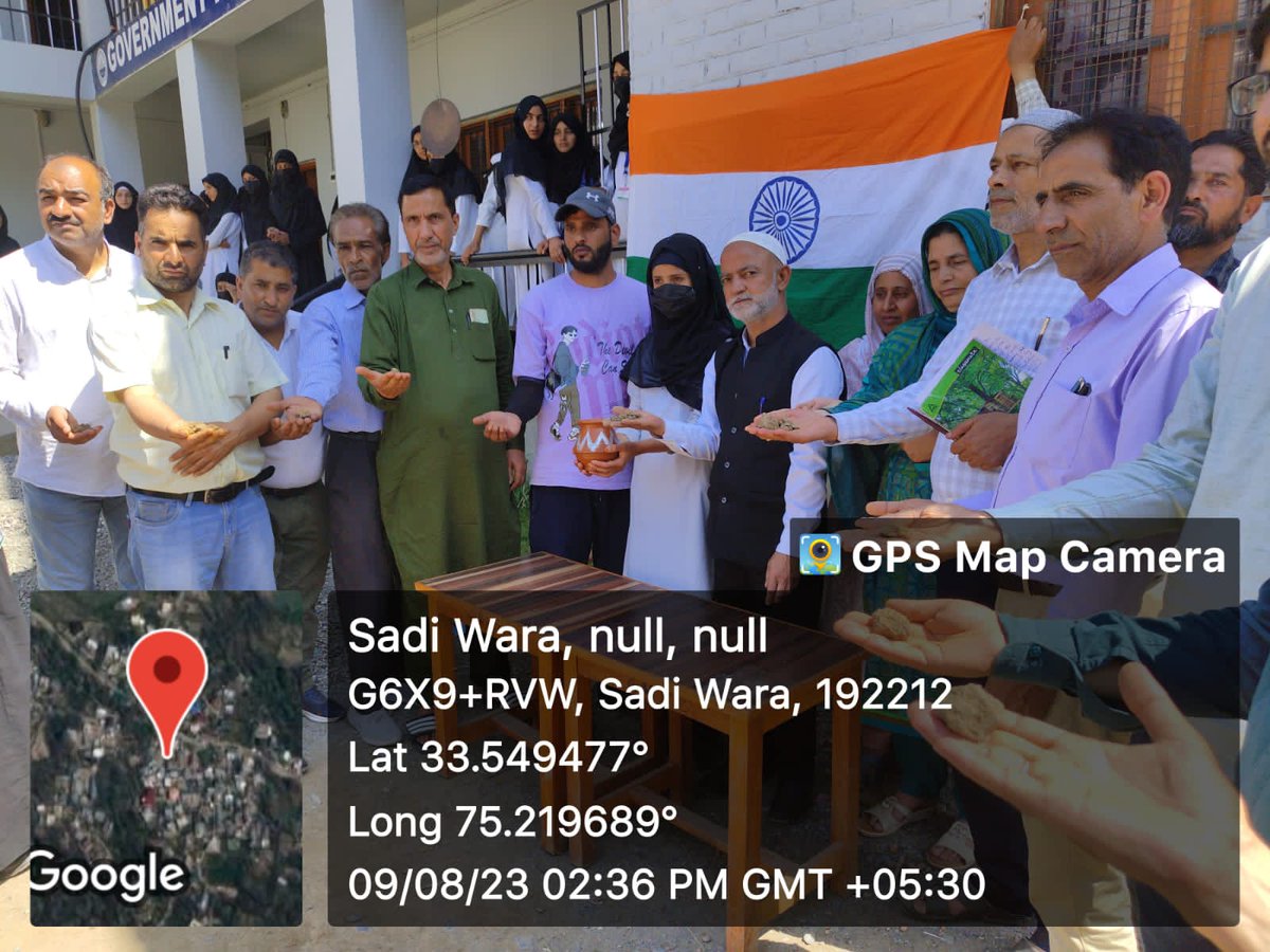 GPSadiwaraA's tweet photo. #GramPanchayats #Anantnag 
gear up to celebrate #IndependenceDay with patriotic fervour. In the runup to celebrate 
#MeriMitiMeraDesh  #GPPanchayat #SadiwaraA in collaboration with GH School  Senior citizens, Youth Club Sadiwara-A Hiller #Anantnag in UT of J&amp;K organise a program. https://t.co/rT7dMVXVs9