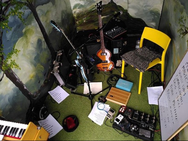 Festival in a Van tweet media