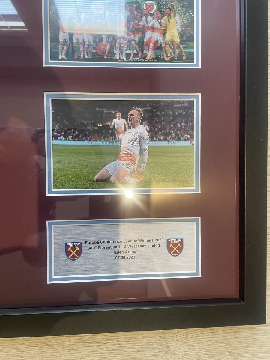 PaulFredericks1's tweet photo. Massive shout out to @MartynHobbs12 for getting three of these to me today. They are the dogs dodas- if you haven’t got one, get one. My boys are going to love them. ⚒️⚒️⚒️⚒️⚒️ https://t.co/eXjO0ZOogB