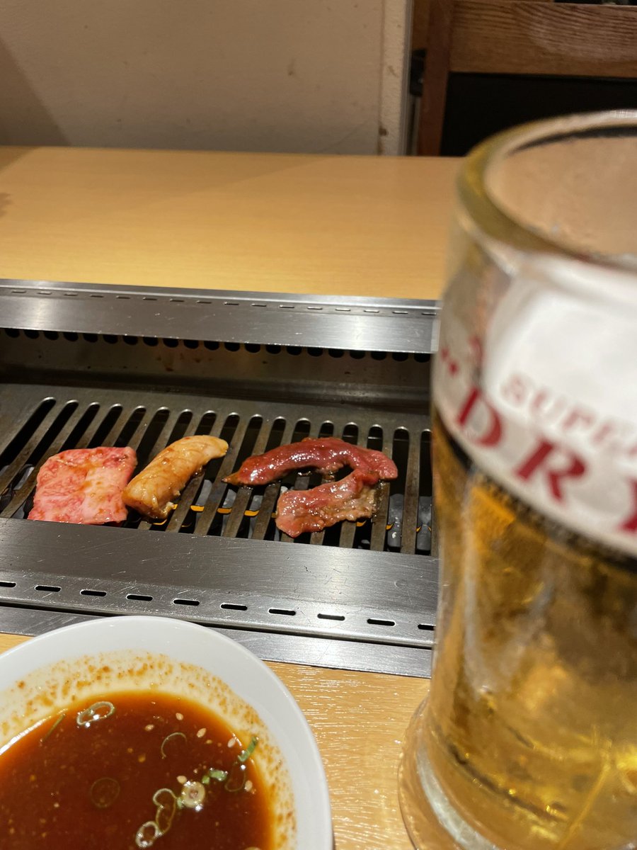 mettsu's tweet photo. 結局、鶴橋で一人焼肉っ！ https://t.co/ZTOw0rpExn
