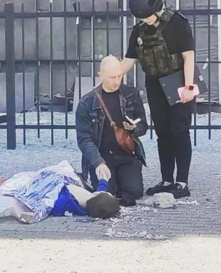 Archive. 2022. 
The father reads prayers for the repose of the soul, near his 13-year-old son, who was killed by russian missiles in Kharkiv. 

Remind the world every day who russian terrorists are.