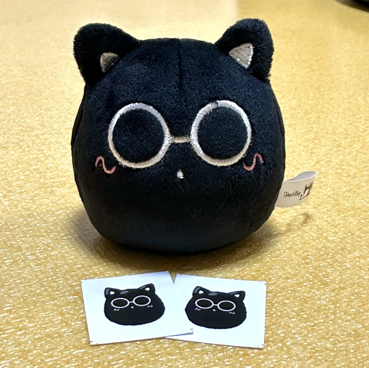 won_chuurin's tweet photo. 잊고있었던 냥량볼 도착⚯̫
햄랑볼에게 친구가 생겼어요~🐹🐱 https://t.co/6CgRrp20Dg