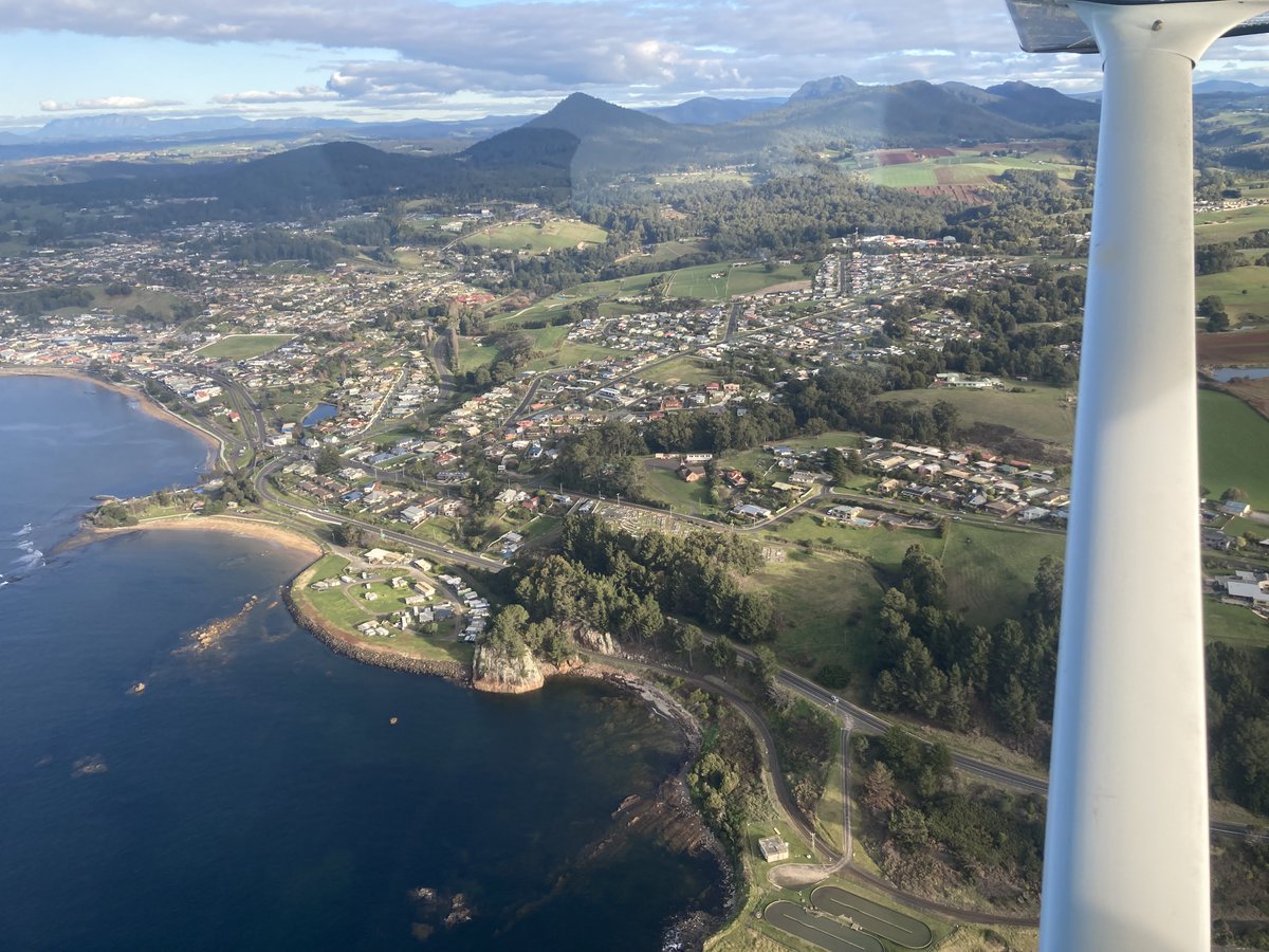 Our new friend Darren took us flying yesterday over the paradise that is Northwest Tasmania.
