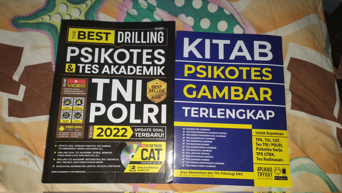 onyours__haaa's tweet photo. Wts buku psikotes TNI polri + kitab psikotes gambar, dijual Karna ga di pake, isinya masih bersih Karna ga pernah di pake, dan masih baguss banget kondisi 95%, price bisa DM aja yaa!!, #wts https://t.co/x4Uw0wq8ek