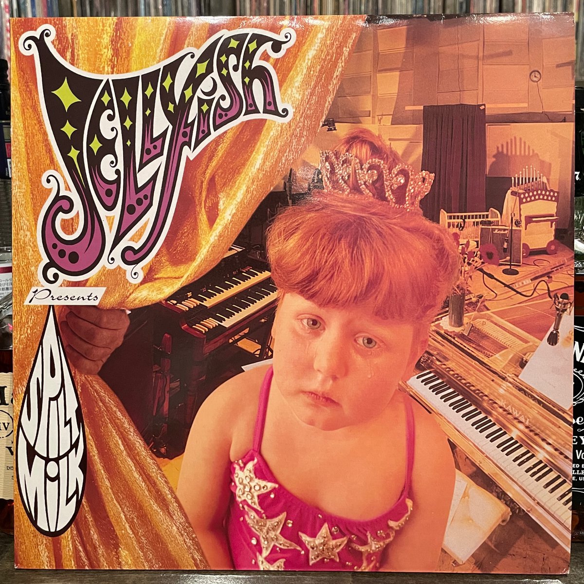 MILEHIGHCLUB202's tweet photo. ほなLPいこか
JELLYFISH / SPILT MILK [’93 Charisma --- CUSLP 20]
#jellyfish #spiltMilk #byeByeBye #AndySturmer #RogerManning #AlbhyGaluten #JackJosephPuig #vinylbar #musicbar #レコードバー #mhc09082023
https://t.co/PptqFMQVIj https://t.co/Segi4B59O8