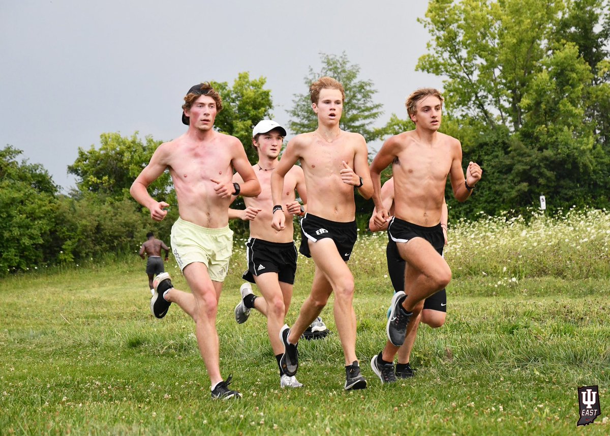 IUE_TFXC's tweet photo. Day One Vibes 

First Practice in the Books. 

#PackDistance 
#RedWolfNation https://t.co/u93UJRTdeP