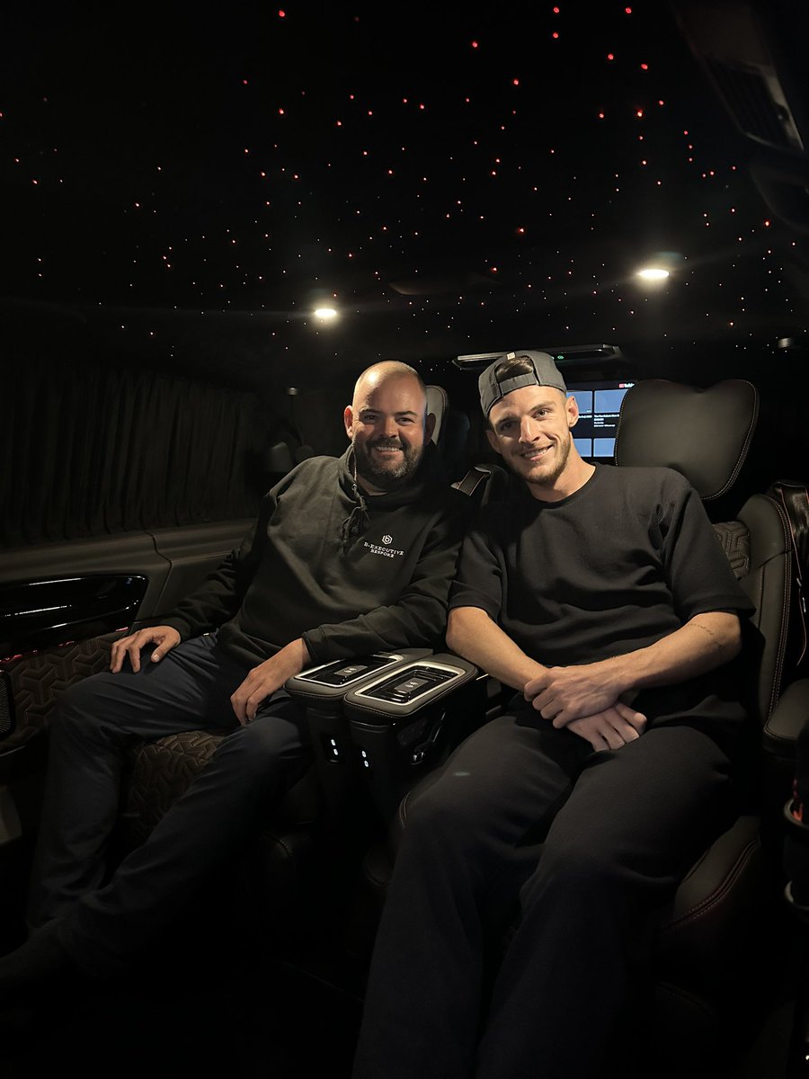 b_executive's tweet photo. It’s been a pleasure building and supplying this stunning Mercedes V Class for @Arsenal &amp; @England star @_DeclanRice 

We hope you enjoy it mate 

‘Turning Dreams Into Reality’

#BExecutiveBespoke #DeclanRice #England #Arsenal #Mercedes #VClass #cConversion #Bespoke https://t.co/CqjMfl5gHF