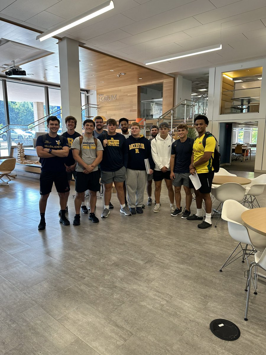 Nothing quite like studying in iZone. <a href="/UrClimb/">TheClimb_UR</a> <a href="/UofRFootball/">Rochester Football</a>