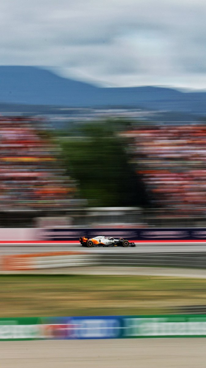 BUGGATIA's tweet photo. @McLarenF1 At the 🇪🇸GP https://t.co/VMAnBbbGND