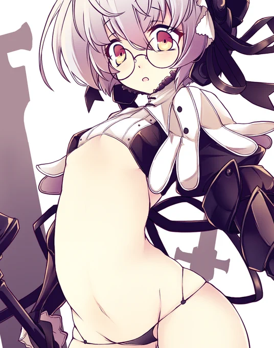 メガネ娘騎士メイドちゃん