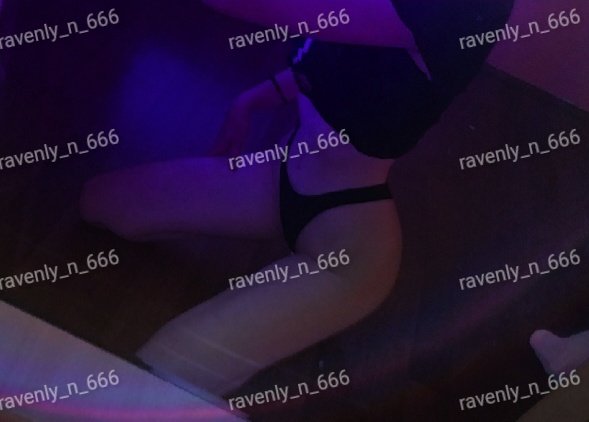Ravenly666's tweet photo. If you are into blondes and young girls (I'm 18 🤭) check out my new Instagram account and links in description 🖤 my account of 4k got banned but I hope to work with everyone once again 💦💦 https://t.co/ajfEKBy18w