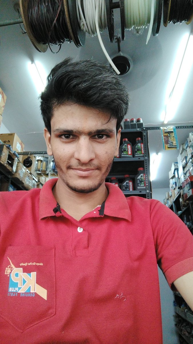 NetheeramPatel's tweet photo. Hello friends 😀👋 https://t.co/GPS4Dvf3Dc