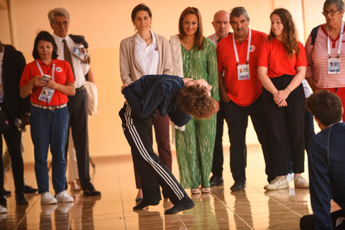 DelegationF's tweet photo. 🎬 Clap de fin sur ces Jeux de la Francophonie  pour la délégation 🇨🇵

🤝 au soutien du gouvernement français représenté par Amélie Oudéa-Castéra, ministre des Sports et des Jeux Olympiques et Paralympiques.

Merci Kinshasa 🇨🇩
Rendez -vous dans 4️⃣ ans pour la prochaine édition ! https://t.co/emezBHu0sh