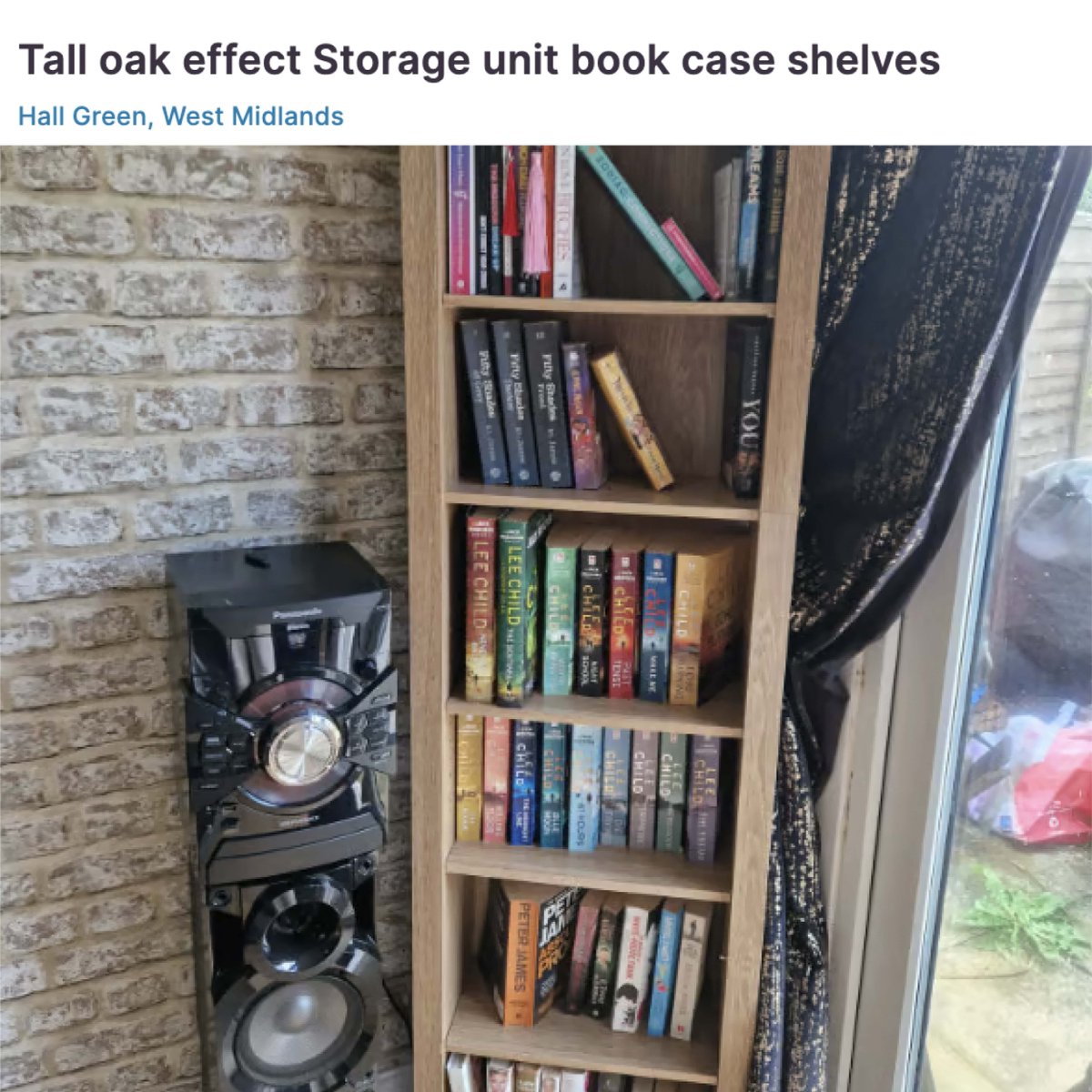 Gumtree's tweet image. Not only can books:
📚Teach you a thing or two
📚Make you laugh and cry
📚Transport you to another world

But, they also make GREAT decoration around the house (and make you look smart 🤓)

Bury your head in these #GoodFinds this Summer 
fal.cn/3AAMX