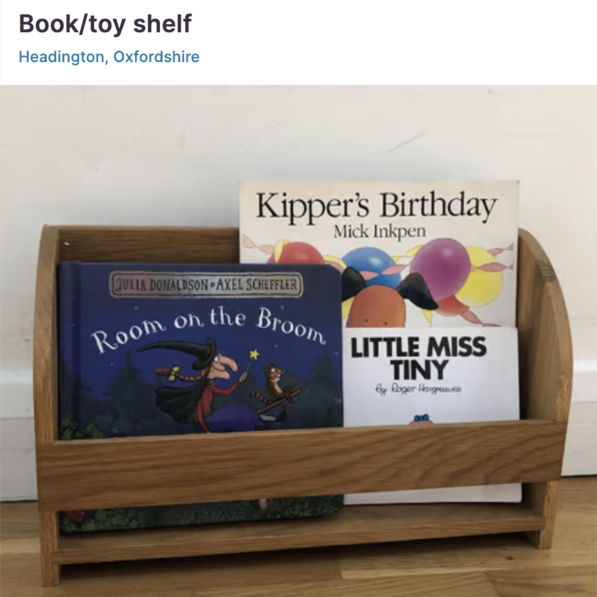 Gumtree's tweet image. Not only can books:
📚Teach you a thing or two
📚Make you laugh and cry
📚Transport you to another world

But, they also make GREAT decoration around the house (and make you look smart 🤓)

Bury your head in these #GoodFinds this Summer 
fal.cn/3AAMX