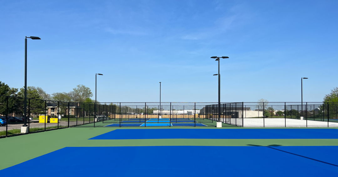 wilightinglab's tweet image. Outdoor Tennis Court Lighting in Troy, Michigan! This beautiful new install is outfitted with GTX fixtures &amp;amp; aluminum light poles in black! #willsport #tenniscourtlighting #madeinwi