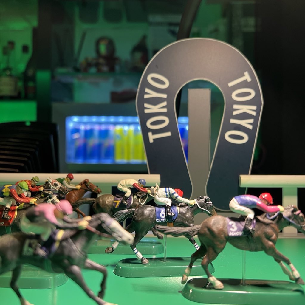 jayra_bar's tweet photo. 8月9日(水)
本日も21時よりOpenです！

競馬&amp;ポーカー&amp;麻雀好きの方、
お待ちしてます！！

#競馬
#ポーカー
#テキサスホールデム
#麻雀
#じゃい
#じゃいちゅーぶ笑
#インスタントジョンソン 
#インスタントジョンソンじゃい https://t.co/o9Vxv2IYVu
