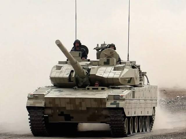 Defence_XP's tweet photo. Report: India's Light Tank will get indigenous engine but that will take 3-4 years.
Source- Times Now
#LightTanks
#Note: Representational Image Only https://t.co/uMimb472nJ