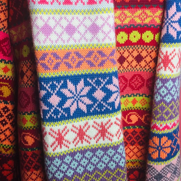 MakersWales's tweet photo. #NewMakers #MakersGallery
Welcome/Croeso - #Alison Taylor - #handknittedtextiles
Alison designs and hand makes luxury knitwear in Wales , colour, pattern, and texture are fundamental to her design process.
https://t.co/GCBFuLGiz5
#Makers #Membership #Makerled #CraftGuild https://t.co/Q1Ob4mLh3I