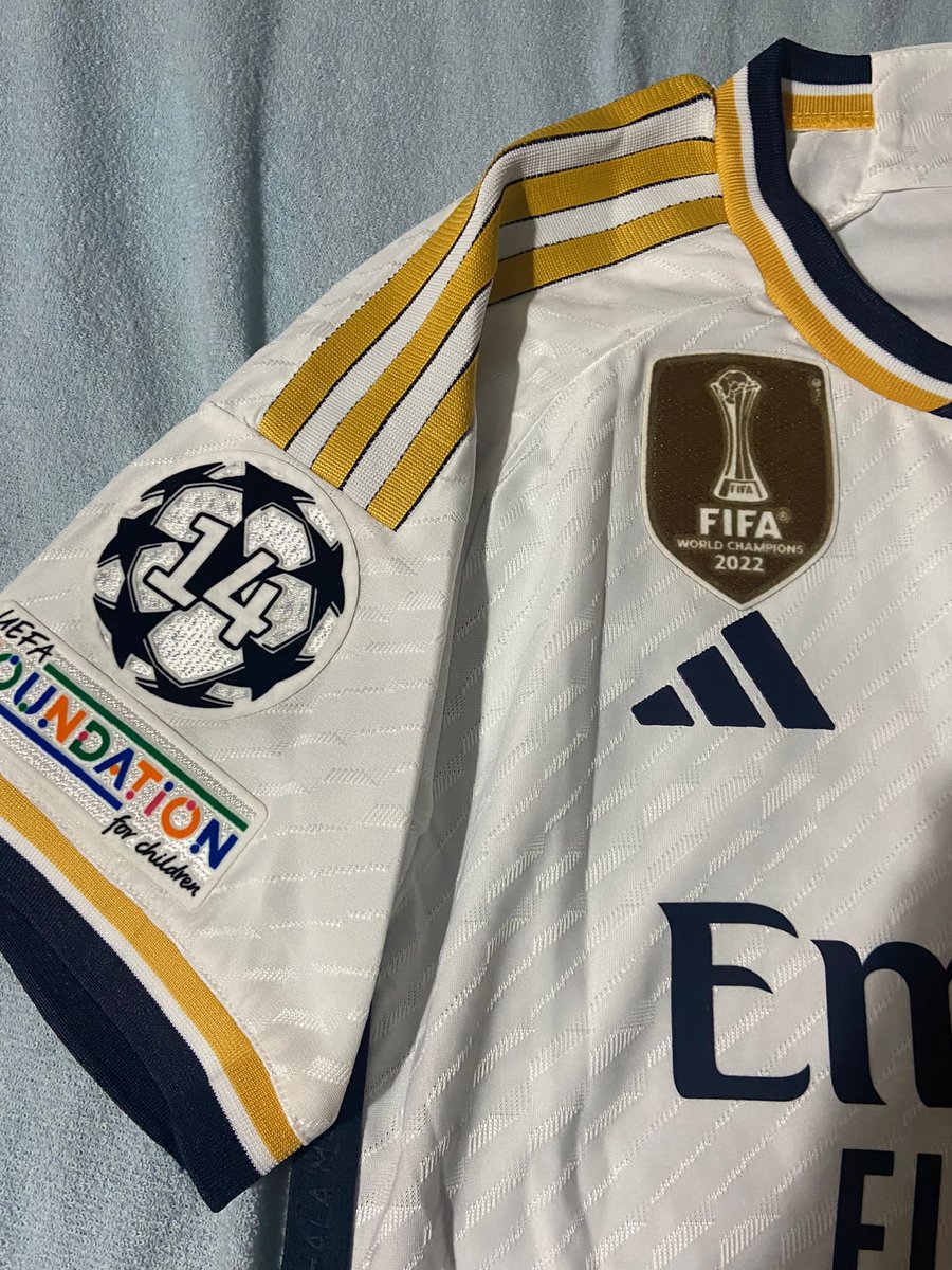 Felizidaane's tweet photo. Nuevo sorteo de comienzo de temporada 
Ath. Club vs Real Madrid😁

El ganador elegirá el dorsal que desee

Requisitos: 
Mg ❤️
RT  🔁
Seguirme ✅
Vinicius Gol ⚽️
Madrid gana en San Mames +3️⃣ https://t.co/UfSaGehQmZ