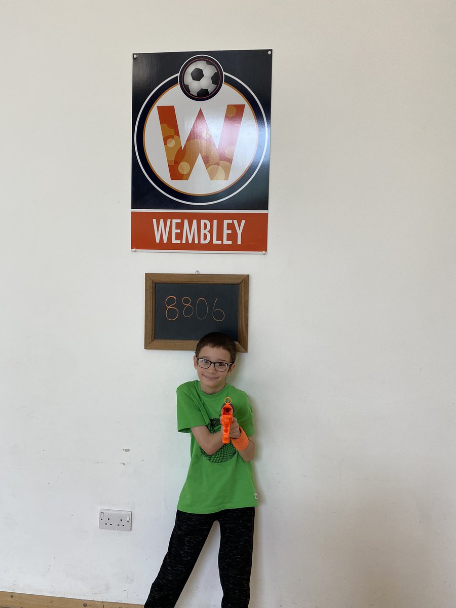 Week 3 of Nerf battles with <a href="/TheActiveClub1/">TheActiveClub</a> @WCommonPS , stuck with #teamorange #wembley
