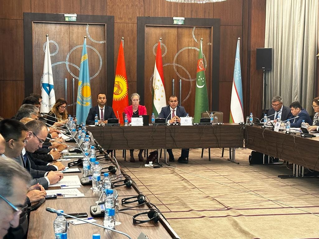 8 августа в городе Душанбе прошел первый день очередного заседание Рабочей группы по совершенствованию организационной структуры и договорно-правовой базы МФСА под руководством Председателя Исполнительного комитета #МФСА г-на С. Рахимзода.