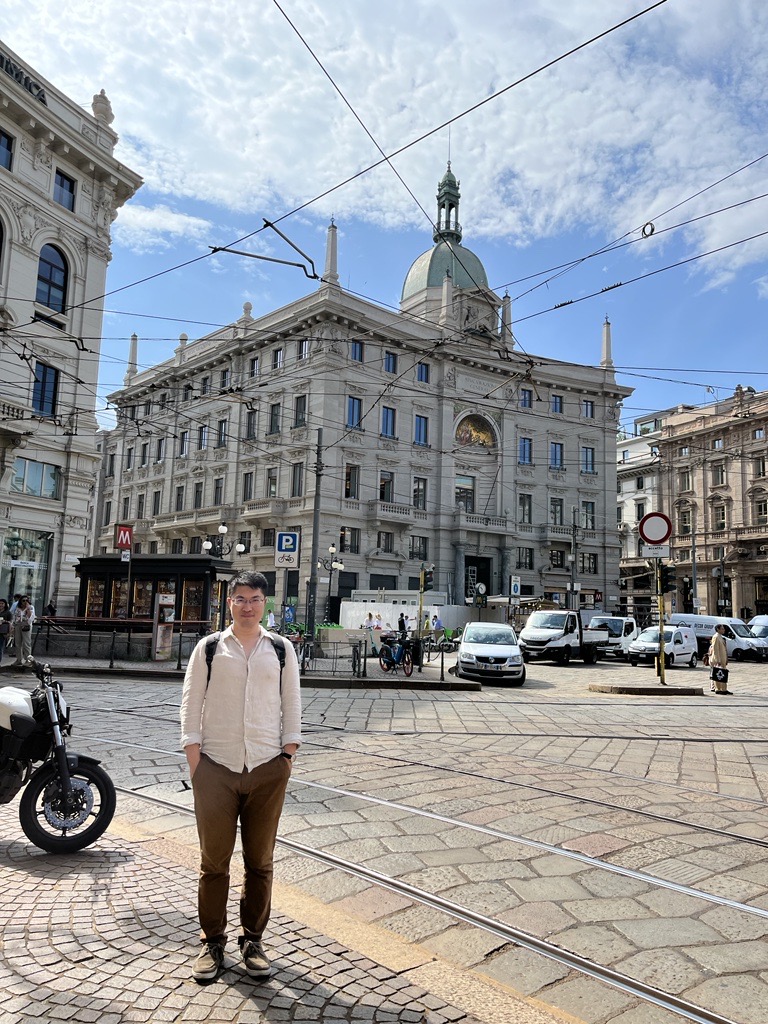 BiomimeticsKUL's tweet photo. Meet the team Wednesday: This is Bingnan, a PhD student who works on developing computer vision and robotics for automation of microfluidics. @BiomimeticsKUL @UZLeuven @OpenAcademics #automation #techguy #microfluidics #meettheteam https://t.co/mtvTJRowPM