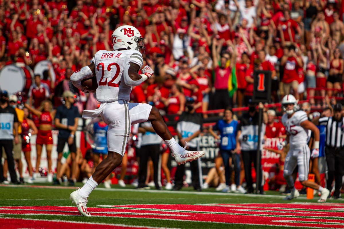 Good morning #Huskers! 22 days until opening kickoff. 2️⃣2️⃣ @gabe_ervin