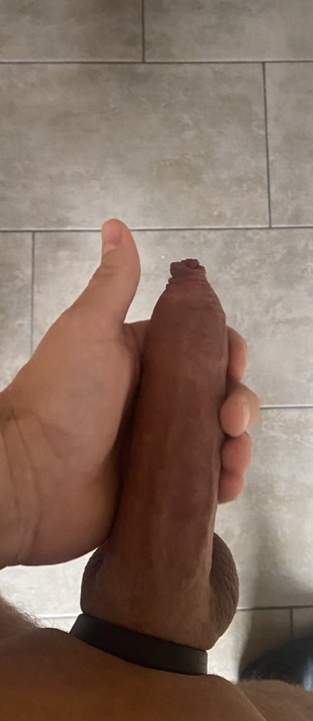 2 pic. 🍆🍆Willy-Wednesday🍆🍆 Show us your willies. Hard, flaccid, cumming, in pussy… Whatever you like. https://t.co/FwoRs5bW3L